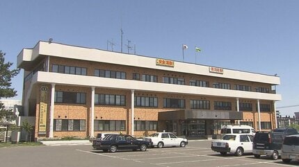 【北海道】「のどが渇いて酒が飲みたくなった」　コンビニでワンカップの日本酒を盗み、そのまま店の外で…　４６歳男を逮捕